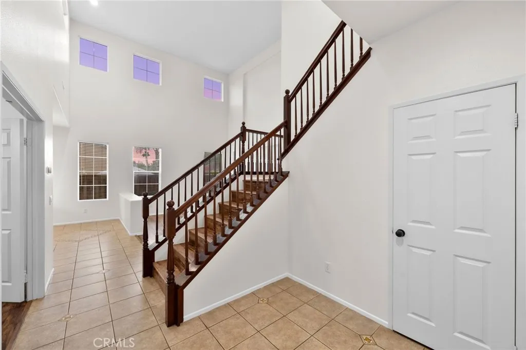 24406 Senna Drive, Wildomar, California 92595 home-pic-10